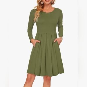 Green Long Sleeve Dress